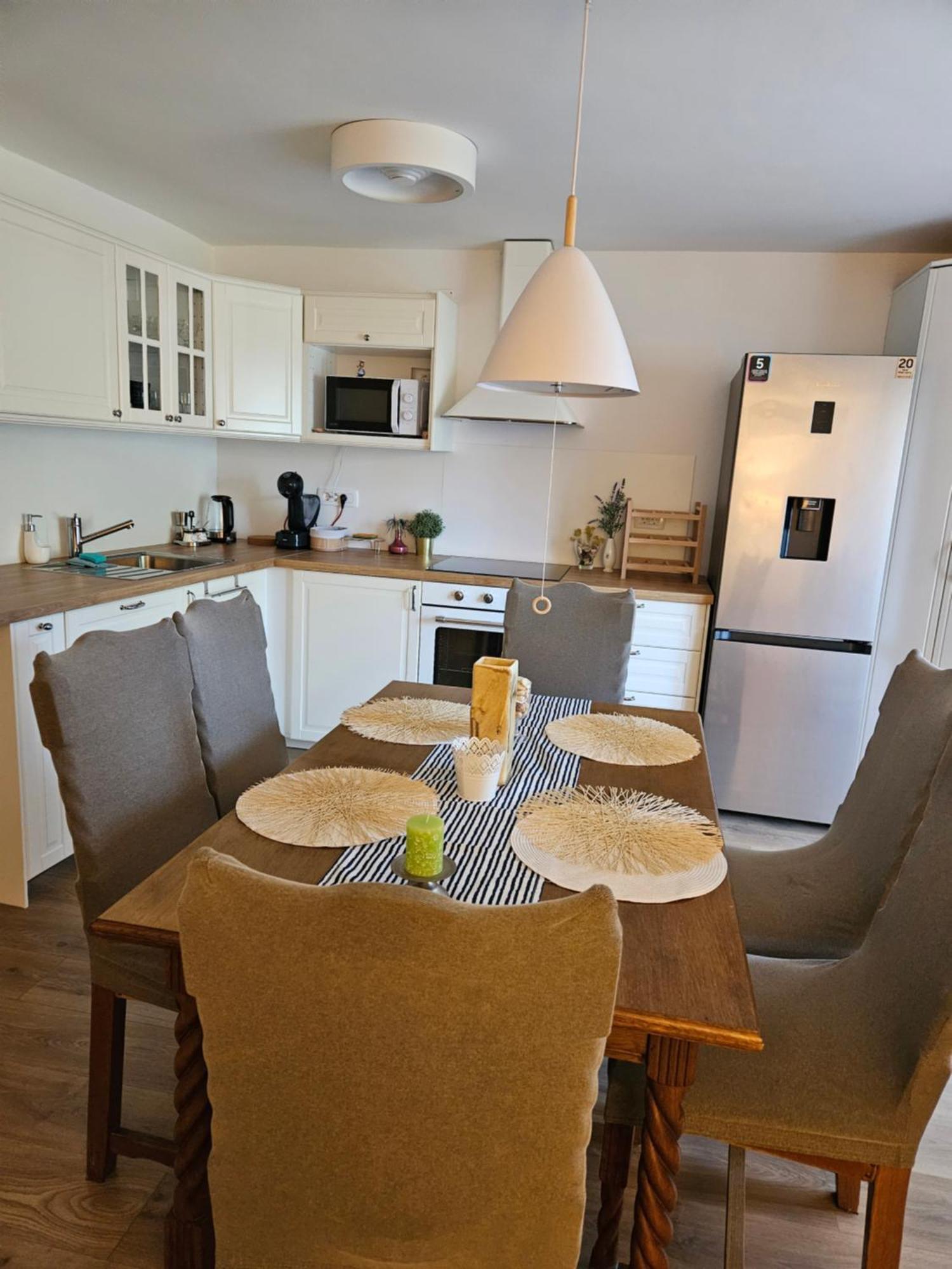 Apartman Z12 Apartment Kornic Ngoại thất bức ảnh